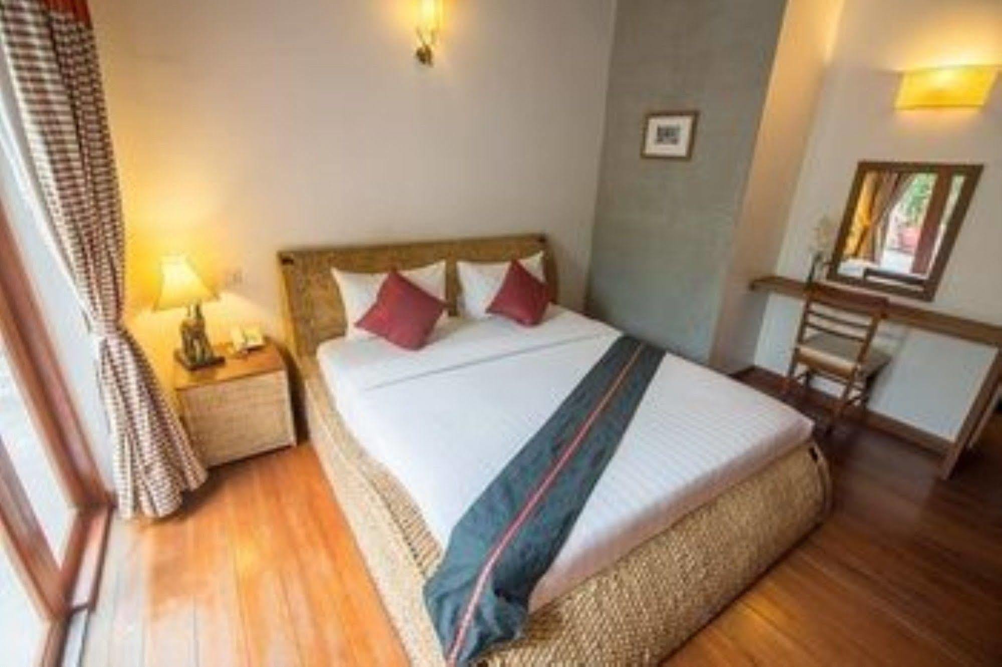 Casa Villa Independence Phnom Penh Eksteriør billede