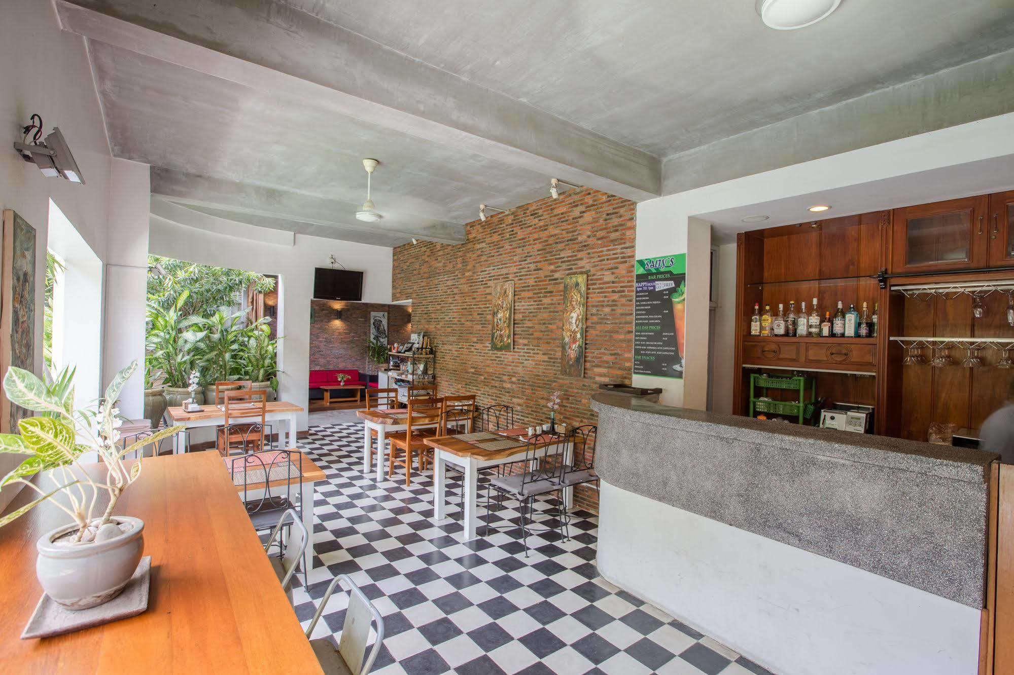 Casa Villa Independence Phnom Penh Eksteriør billede